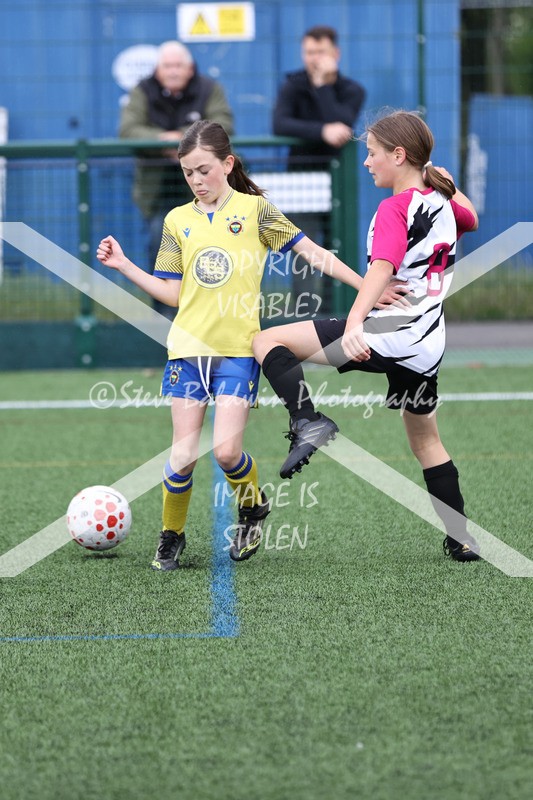 1DX31335 - Sat 6th U12 Girls