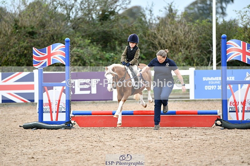 241013B-105307-00491 - Cls 2c 40cm Lead Rein