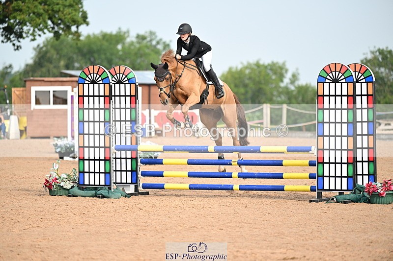 240801A-093302-01043 - Cls 1 British Novice and 90cm Open