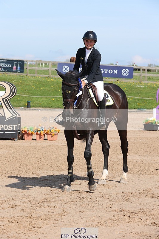 250427-151308-18073 - Cls 12 - 2 Star Big Tour GP Jump Off and Presentations