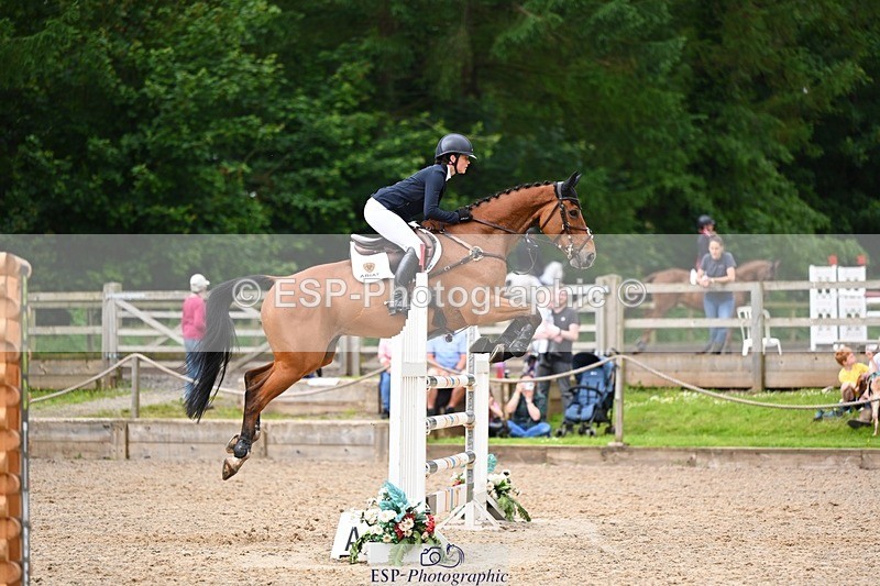 240526-101941-19960 - 329-GLOBAL_AMARETTO-Charlotte_Agnew