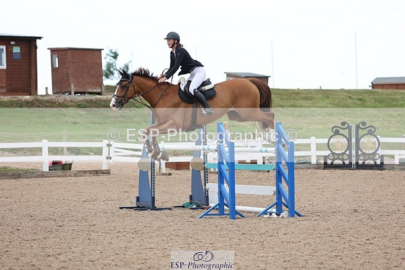 250625-151720-01367 - Cls 6 Foxhunter and 1.20m Open