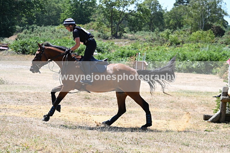 WJ7_5523 - Time 12:37 to 12:38 last rider