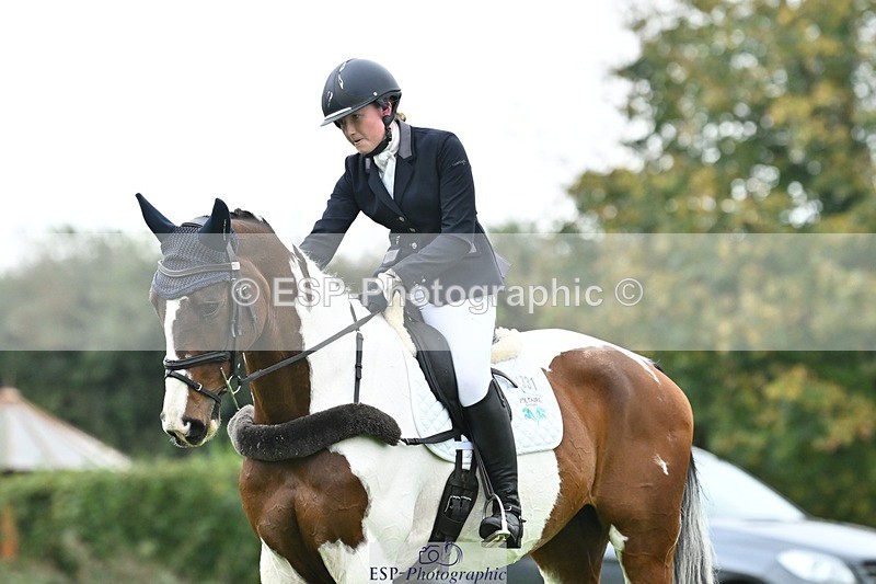 241024-140001-04277 - 331-Amber.Williams-COSMIC.MIKADO