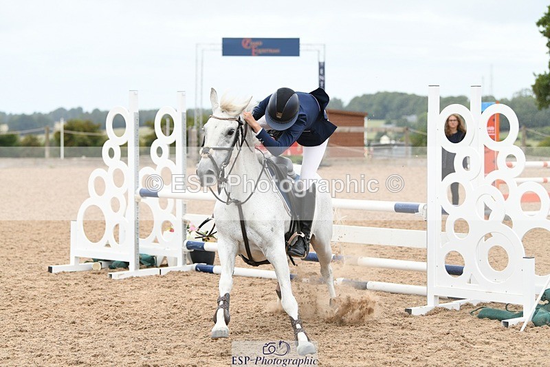 250807-112836-00689 - 90cm Round 1