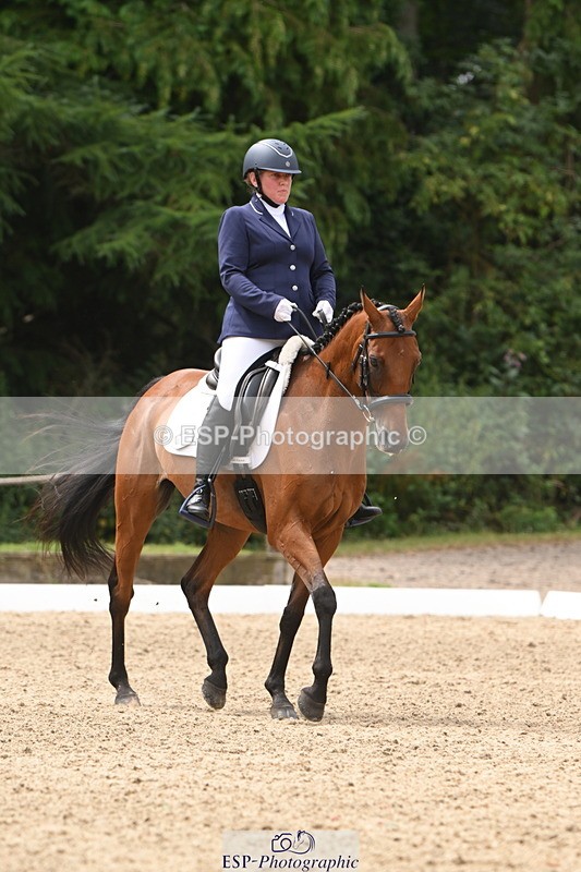 250719A-121335-04683 - 017-Samantha.Meech-Breezeblock