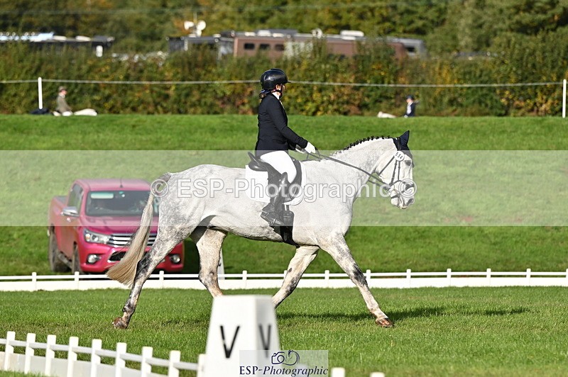 251024A-101211-08258 - G-554-Kerri.Mcnicol