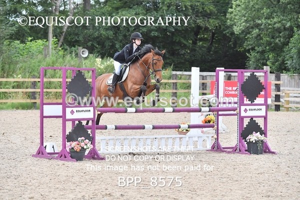 BPP_8575 - CLASS 19 SUN Pony Foxhunter/ 1.10m Open
