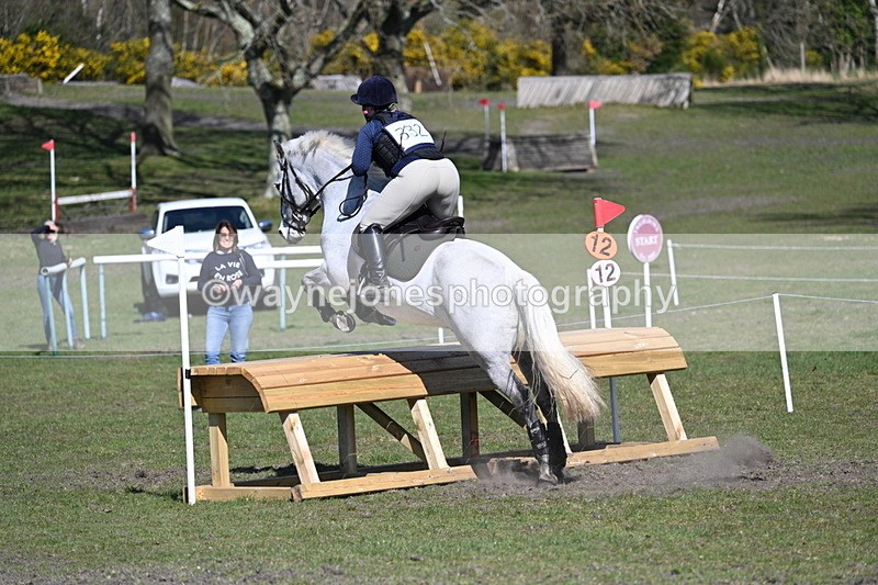 WJ7_1072 - XC Time 13:22 to 13:28