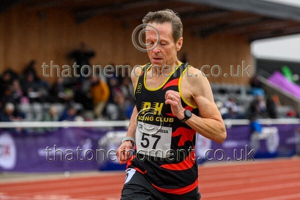 ComMast25-910132 - Track Male Set One