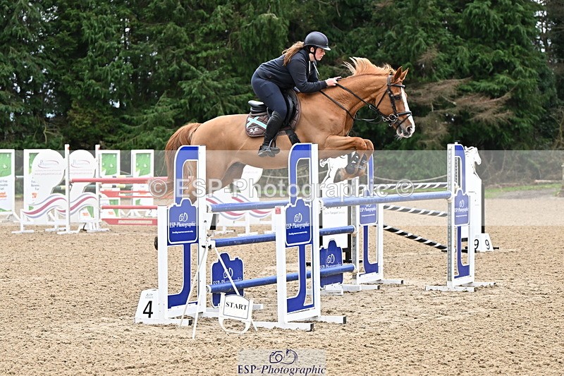 250201A-142139-00933 - Cls 04 Local Horse 120cm