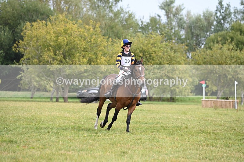 WJ6_0720 - 40cm XC Time 11:31 to 11:49
