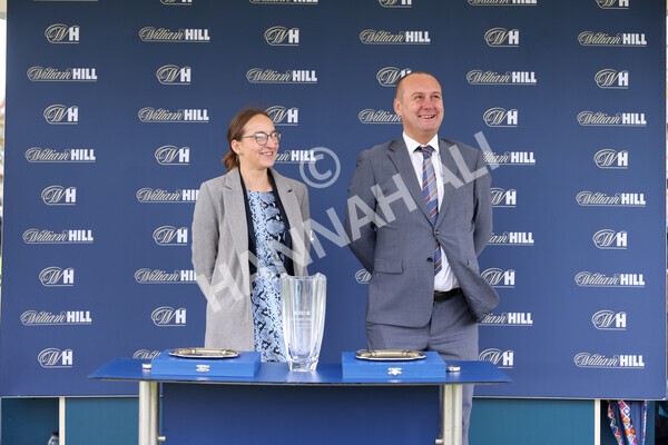 yr07102022r2-55 - Race 2 2.40pm William Hill Autumn Mile