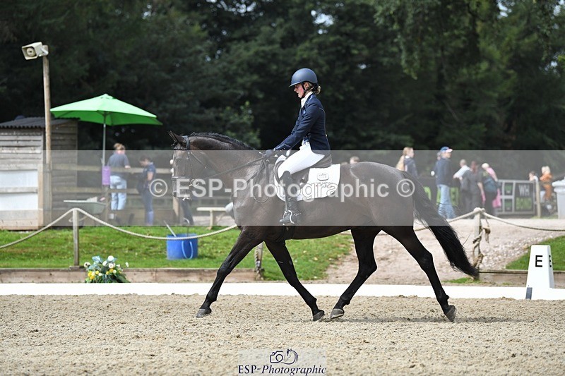 230812-111432-03563 - Cls 6 Novice Silver 10.30 to 11.55 break