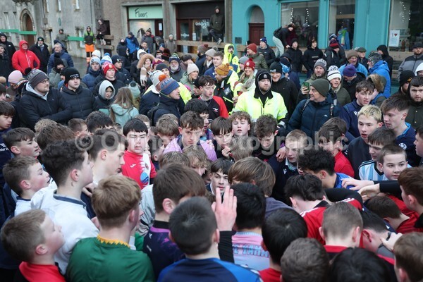 DAD11818 - New Years Boys Ba'