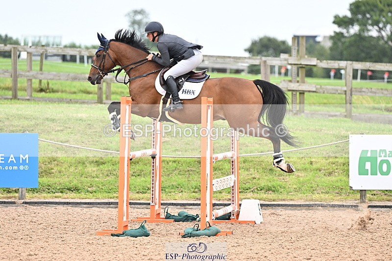 240828A-155502-01236 - Cls 5 Snr Foxhunter and 1.20m Open