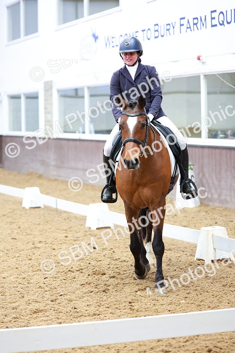 SBM_003472 - Class 15-16-18 - Novice 3-Elementary 1-PYO