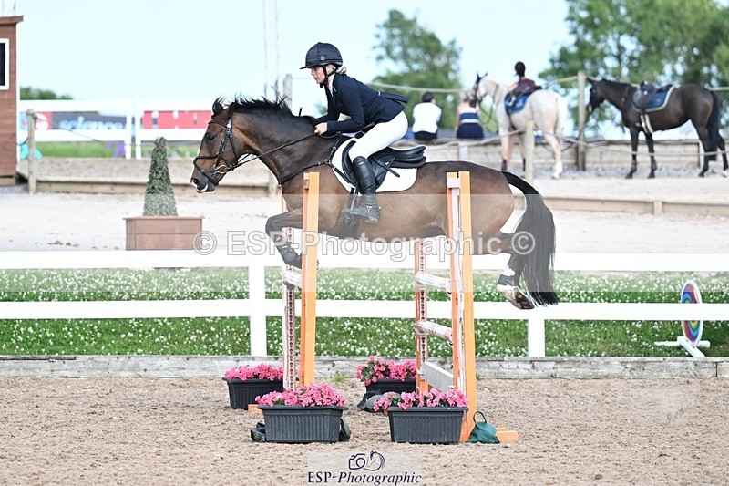 260627-174153-05817 - Cls 27 Foxhunter and 1.10m