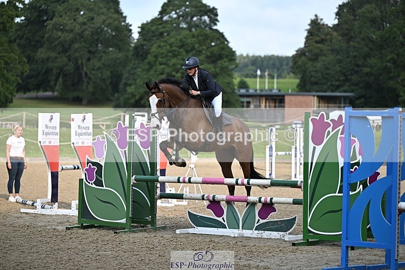 240818-090428-03311 - Cls 8A Snr British Novice