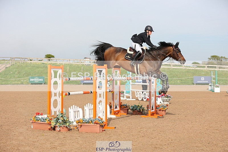 240511A-172506-15355 - Cls 38 National 1.40m Open