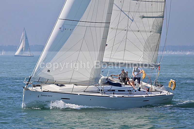 190825 SUNSAIL GBR4013N 1Y3A2224 - Sailboats - monohull