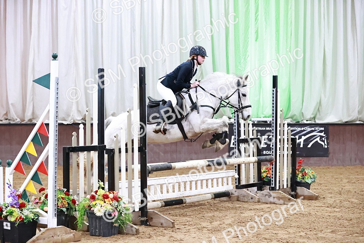 SBM_000100 - Class 1 - Pony Intro 70cm