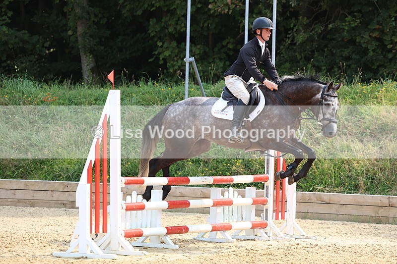 3E7A1224 - Class 4: Senior British Novice/90cm open