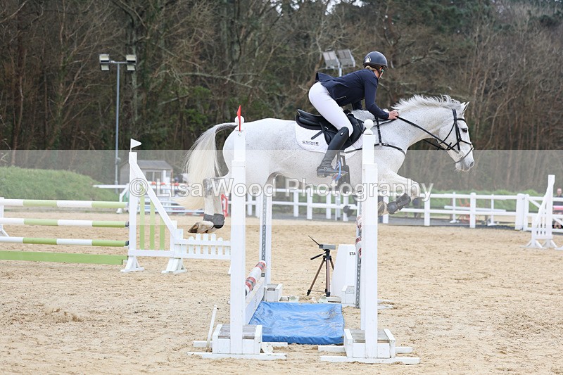 3E7A7573 - Class 8: Senior Newcomers/1.10m open