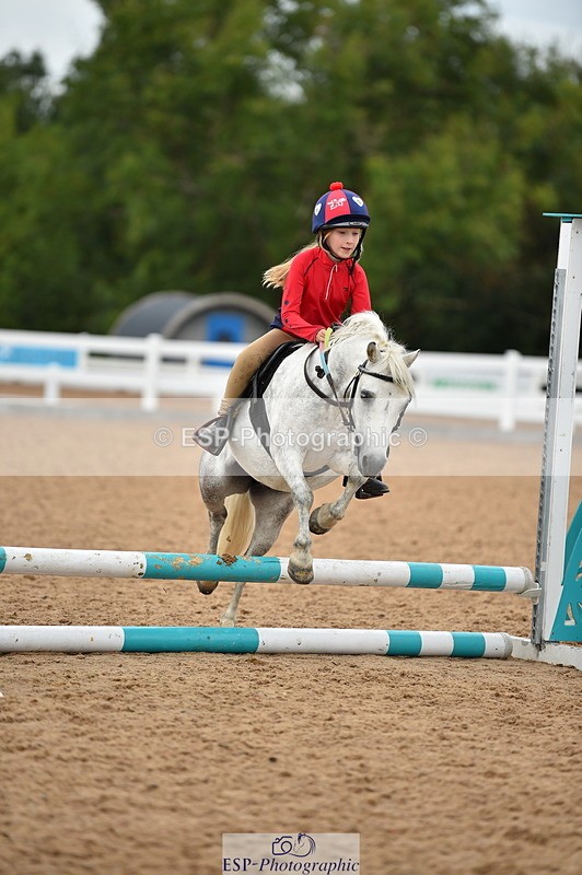 230803A-160610-01313 - Thomasina's Group Ride