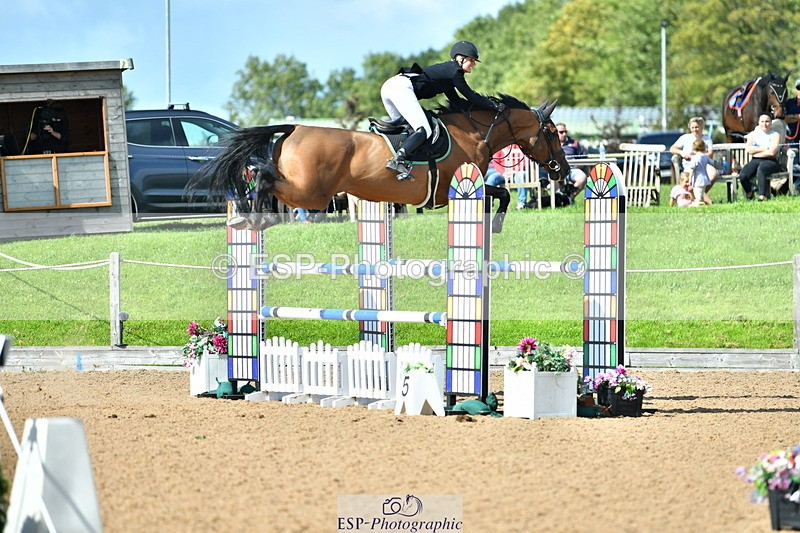 230811A-155505-06014 - Cls 24 Nat 1.30m Open