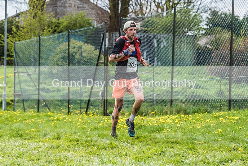 3 Peaks-3296 - The 3 Peaks Race - The Finish - Saturday 29th April 2023