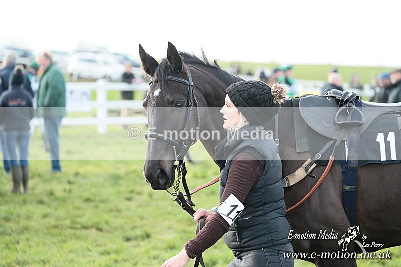 PtP 141225  1037 - New Forest Hounds PtP Larkhill 14/12/25
