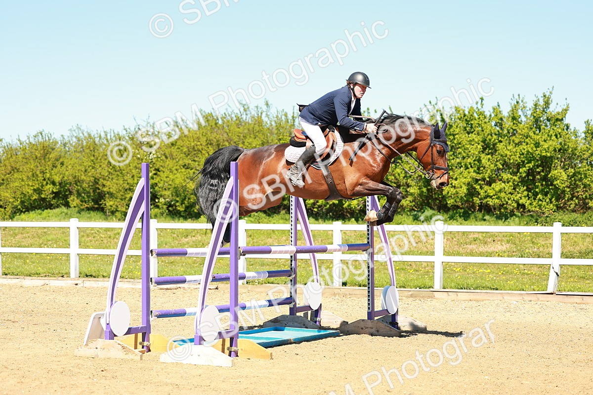 SBM_001064 - Class 4 - Senior Newcomers 1.10m