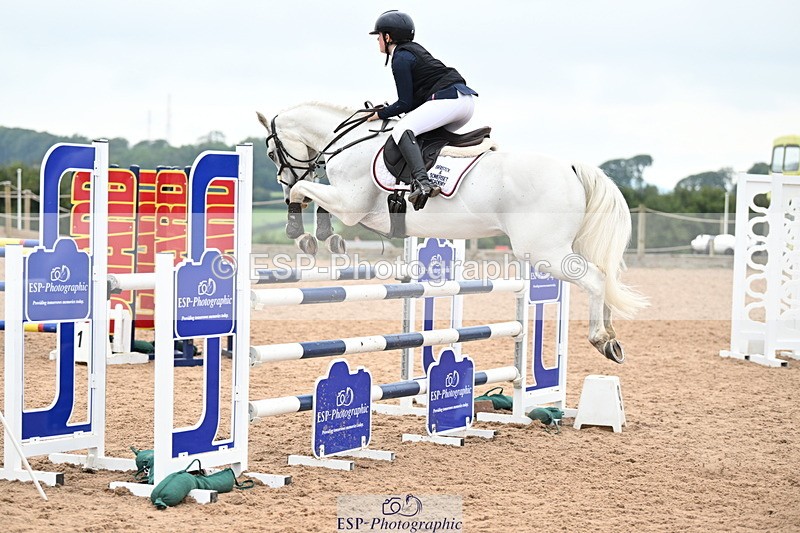 240907A-143603-02396 - Cls 4 Pony Big Team 95cm & 1.05m