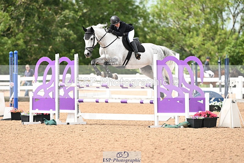240726A-152534-02263 - Cls 11 1.05m Amateur Qualifier