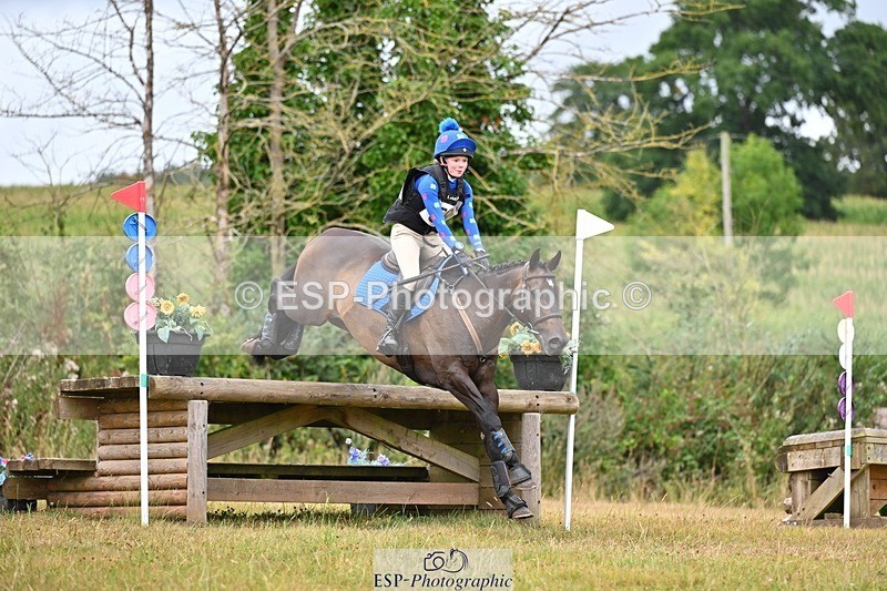 250803A-132457-14104 - M-580-Rosie.Moreton-EXPRESSO.III