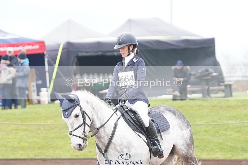 250419-102352-08345 - 564-Elle.Slack-JINX