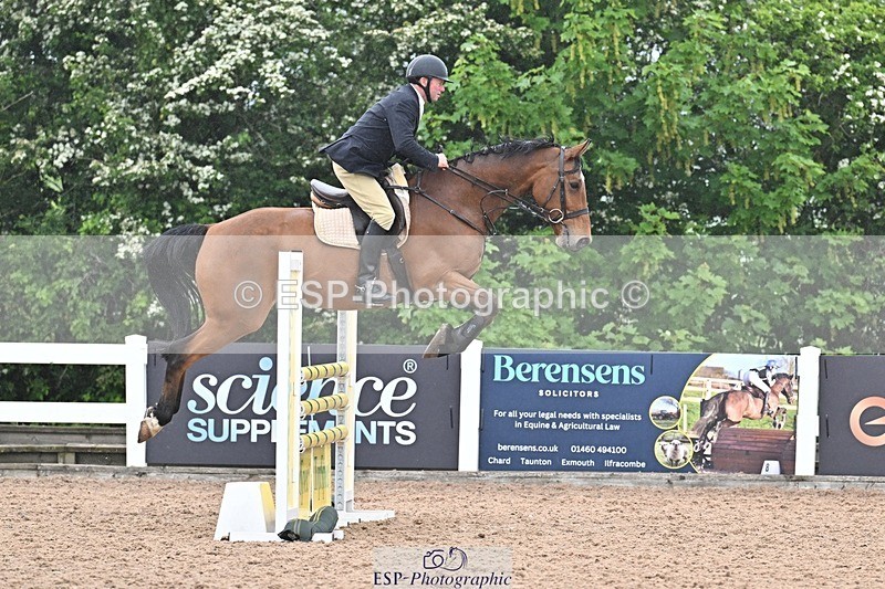 260520-115835-00451 - Cls 4 Senior 1.05m Open