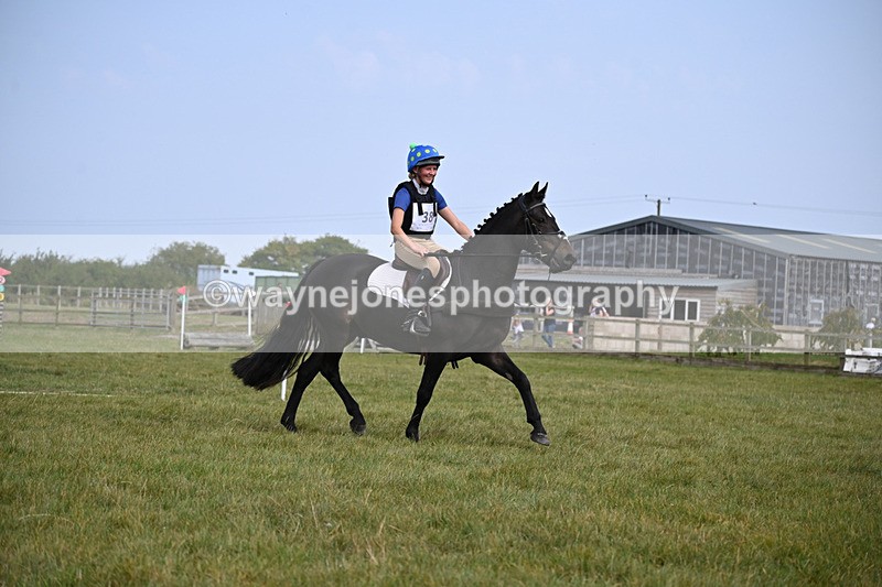 WJ6_2533 - 60cm XC Time 14:21 to 14:47