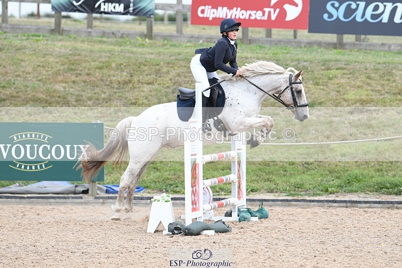 250807-133444-01196 - 90cm Round 2