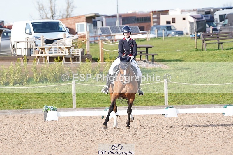 250404-172350-07944 - 147-Anna.Jesty-Grolschstar