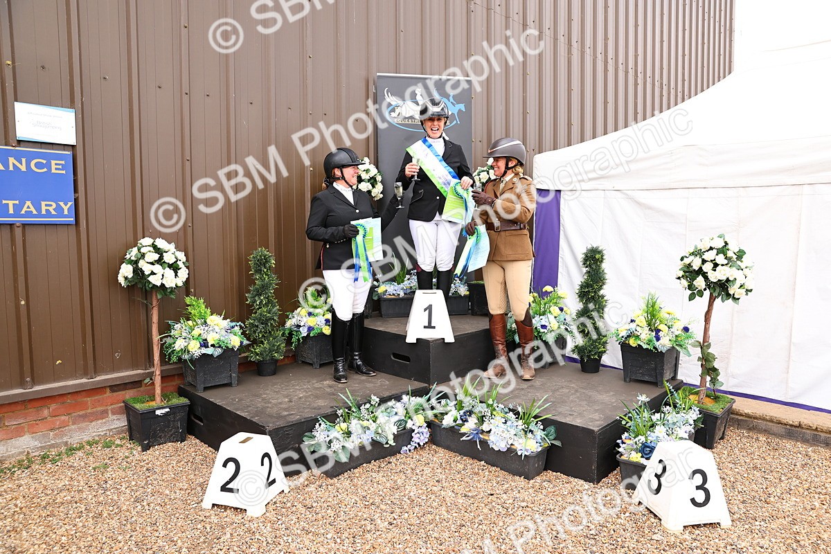 SBM_001899 - Presentations - cart