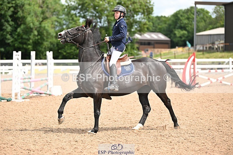 250608-112029-02390 - Cls 24+25 Club and Schools 70cm