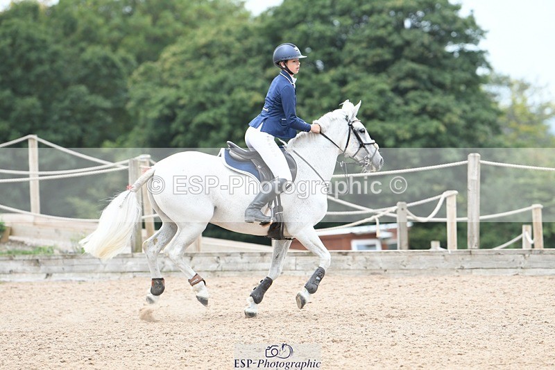 250807-112826-00687 - 90cm Round 1