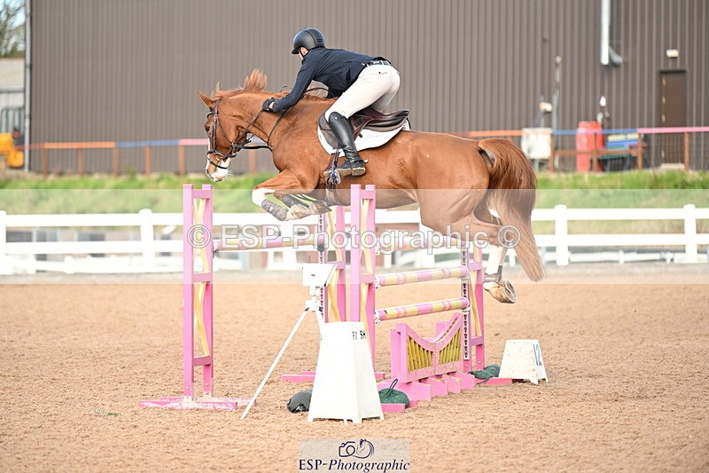 241023A-151752-01152 - Cls 5 Foxhunter and 1.20m Open