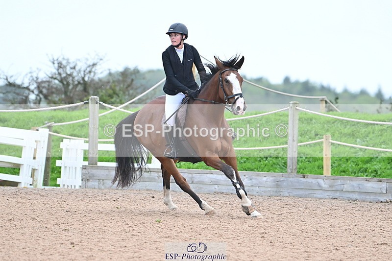 231013A-144808-02820 - Cls 9 Foxhunter & 1.20m Open