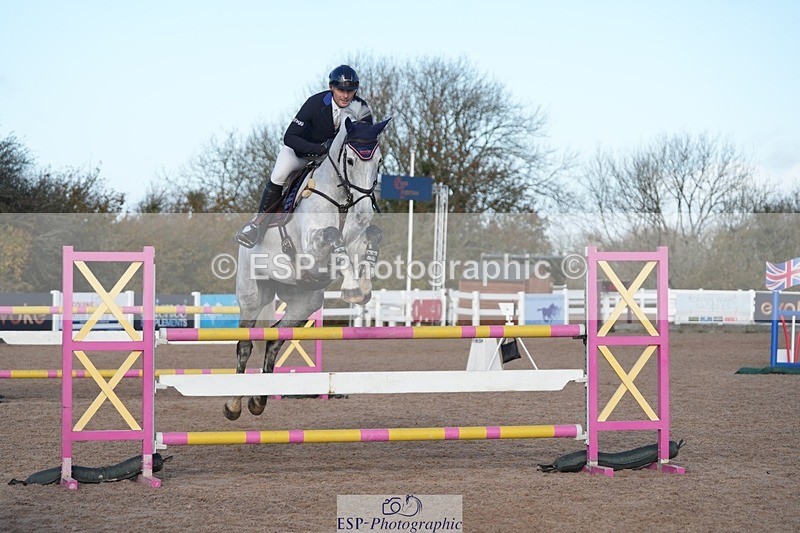 251108-103547-02192 - Cls 11 Snr 1.05m Open