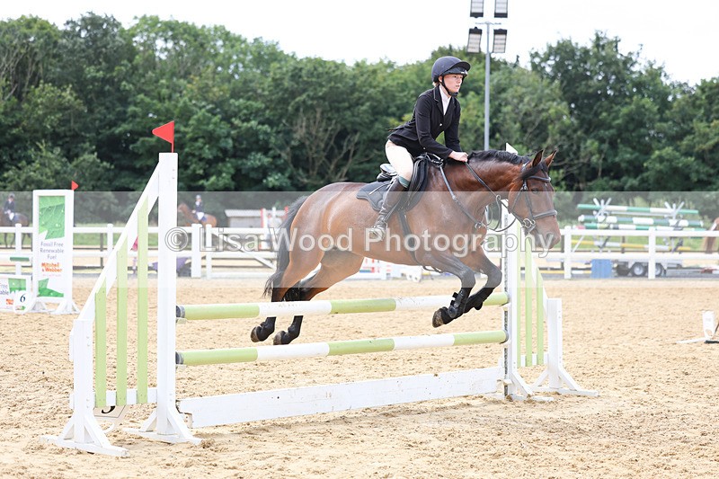 3E7A0039 - Class 9: Senior British Novice/90cm open