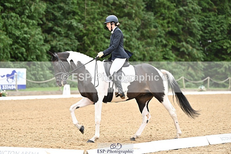 240811-112005-05150 - 189-Emma.Jenkinson-Fleur.C