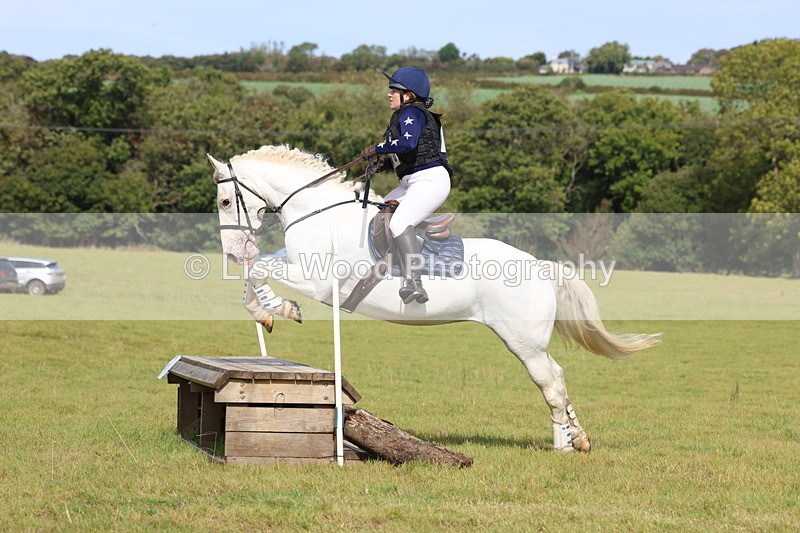 3E7A6443 - Class 1: Trebudannon Open: Pheasant Feeder